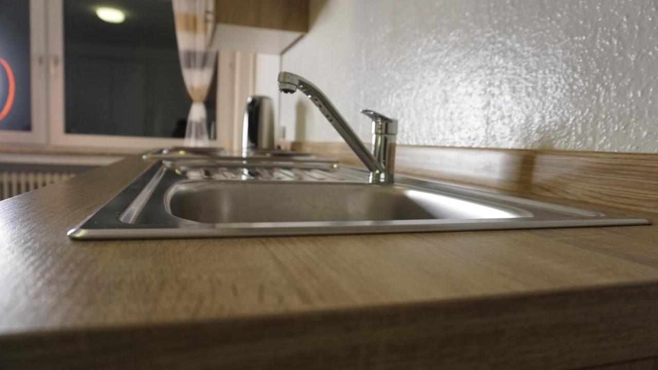 M&M Apartment Duesseldorf Нойс Екстериор снимка