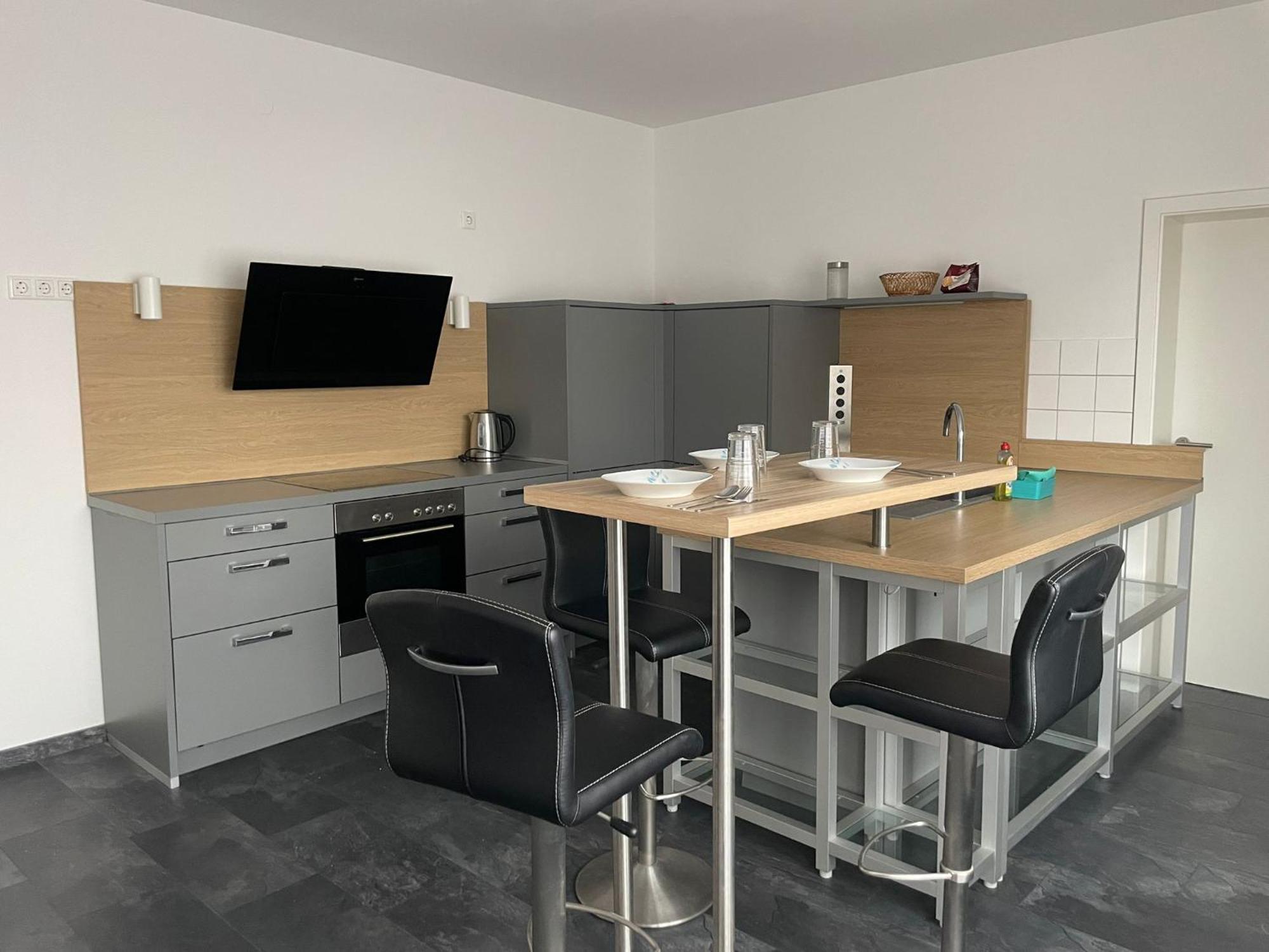 M&M Apartment Duesseldorf Нойс Екстериор снимка